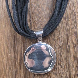 18" Sterling Silver Black String Plain Necklace